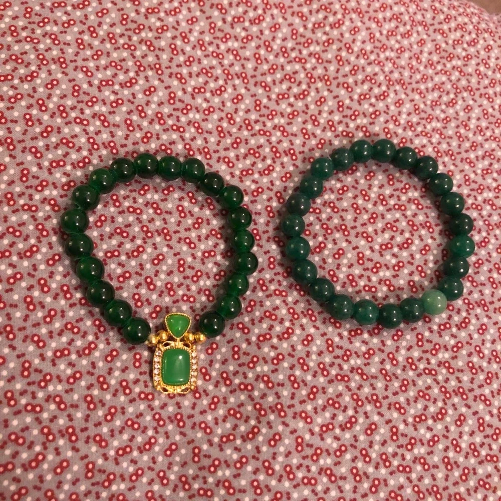 Elegant Green Beaded Bracelet Set of 2 Bracelets